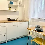 Kalimera - Greek Life Apartment Warschau